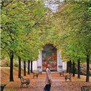 Insegnante di scuola primaria, laureata in Scienze della Formazione Primaria con 110L e Sc. Pedagogiche, specializzata su sostegno